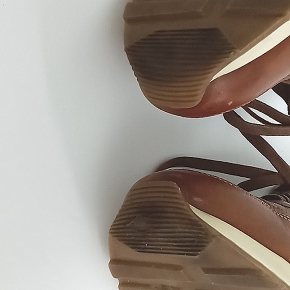 Allen Edmonds Sneakers Men's Size 8.5 D A-Trainers Brown Lace Up Leather Pre-own - Picture 9 of 15